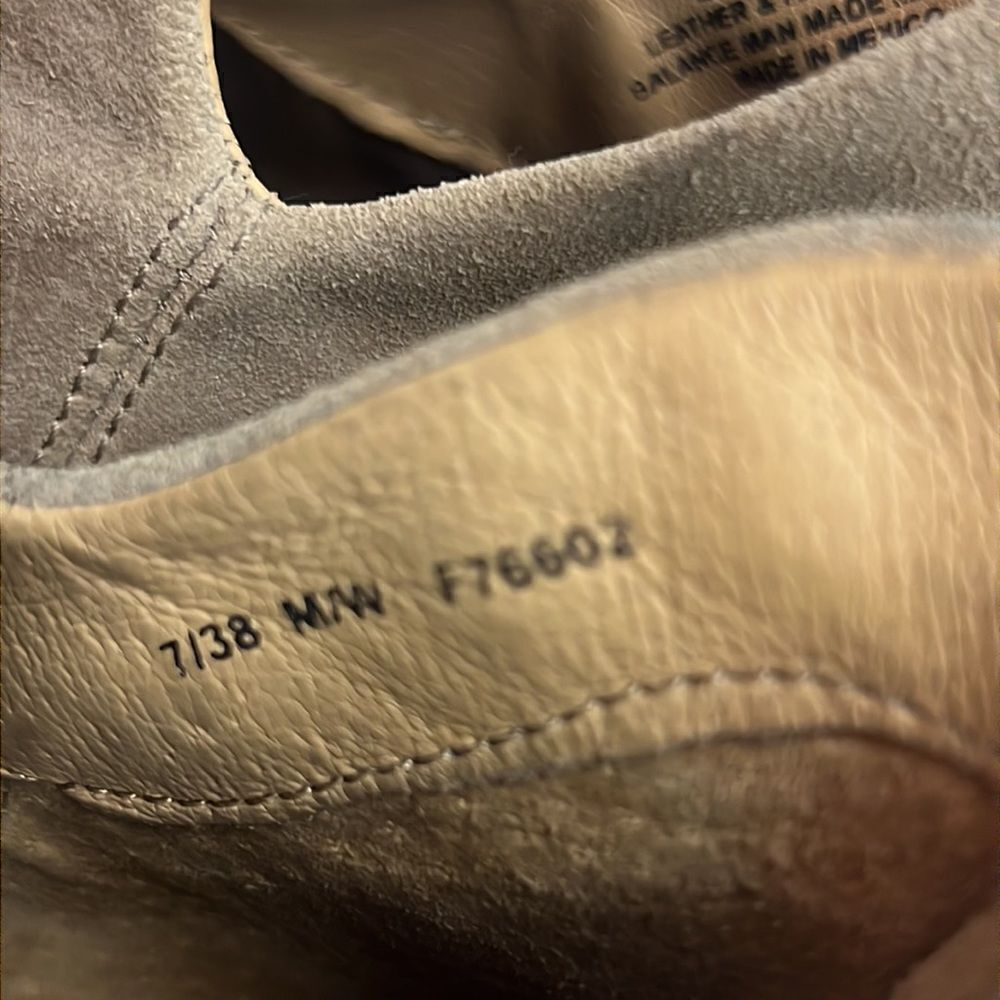 Born Arula F76602 Tan Leather Round Toe Bakc Zip Ankle Booties Size‎ 7 B14B - Picture 12 of 12